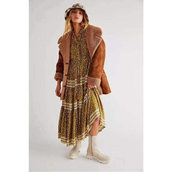 Free People Dresses & Skirts - Free People Rare Feelings Maxi Dress